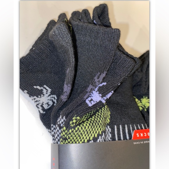 Spyder Low Cut Socks 5 Pair Women’s 4-10 Black w/ Multicolor Logo NEW! Cushion - Picture 8 of 12